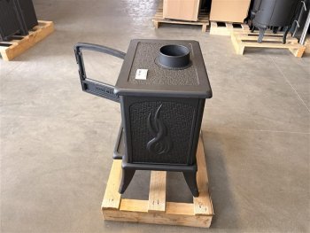 KRATKI krbová kamna KOZA K7 - černá (vystavený kus)