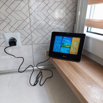 IZOXIS 22452 Meteorologická stanice s barevným displejem