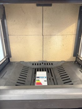 CALISKAN krbová kamna VLTAVA 3D - černá (II. Jakost)