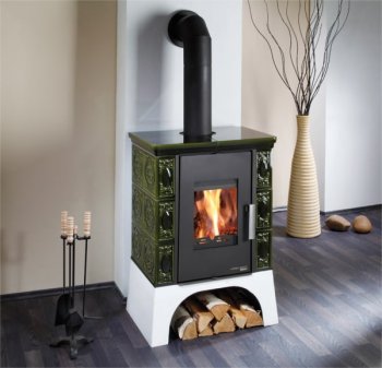 HAAS+SOHN kachlová kamna EMPOLI AL II s výměníkem - černá, zelená kachle, vychlazovací smyčka