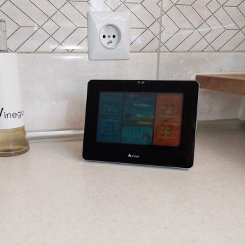 IZOXIS 22452 Meteorologická stanice s barevným displejem