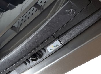 Dekorativní rám Uniflam 700 nerez