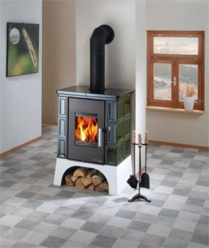 HAAS+SOHN kachlová kamna EBOLI AL II s výměníkem - černá, zelená kachle, vychlazovací smyčka