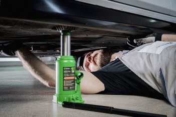 WUBER Hydraulický sloupkový hever 10T W22013